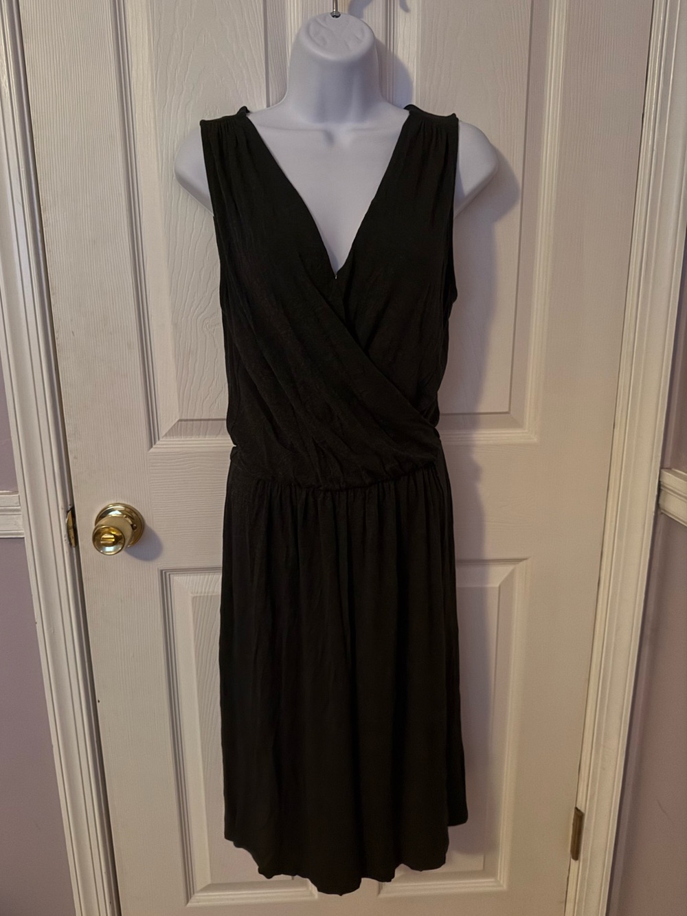 LOFT Dark Gray/Black Faux-Wrap Sleeveless Dress